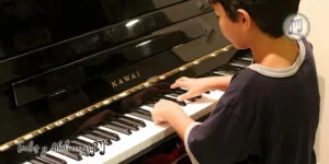 ¿Aprender a tocar el piano hace que los niños y adultos sean más inteligentes?